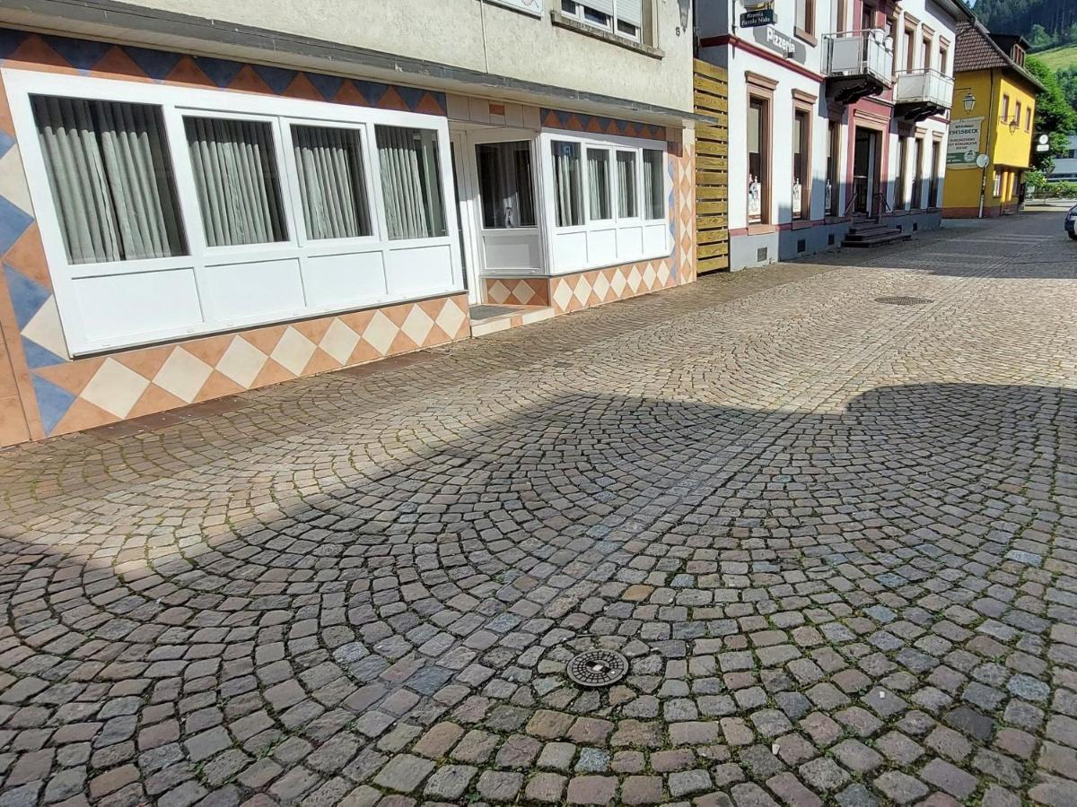Dina Haslach im Kinzigtal
